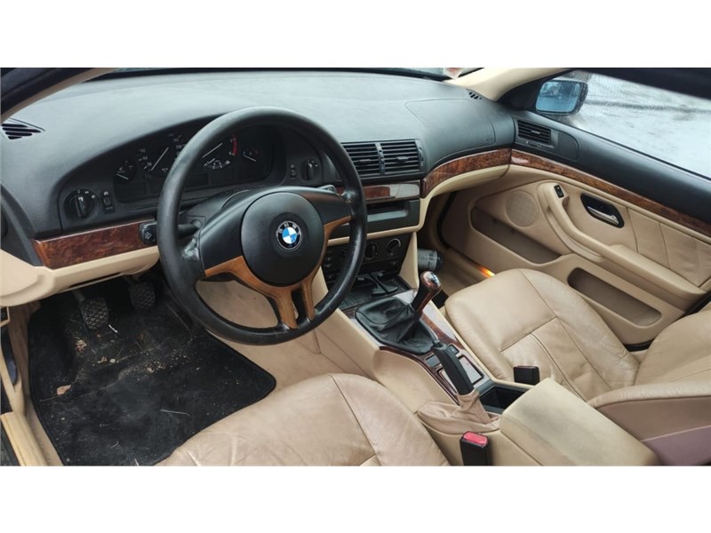 Лючок топливного бака BMW 5 E39 2001