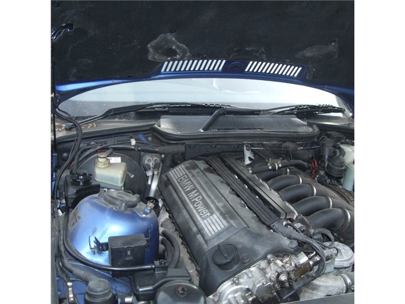 Нагнетатель воздуха (компрессор) BMW 3 E36 1997