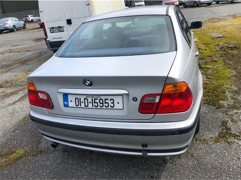 Фонарь задний правый BMW 3 E46 2000